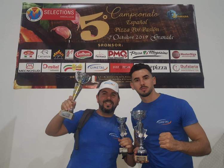 received_392428644977840