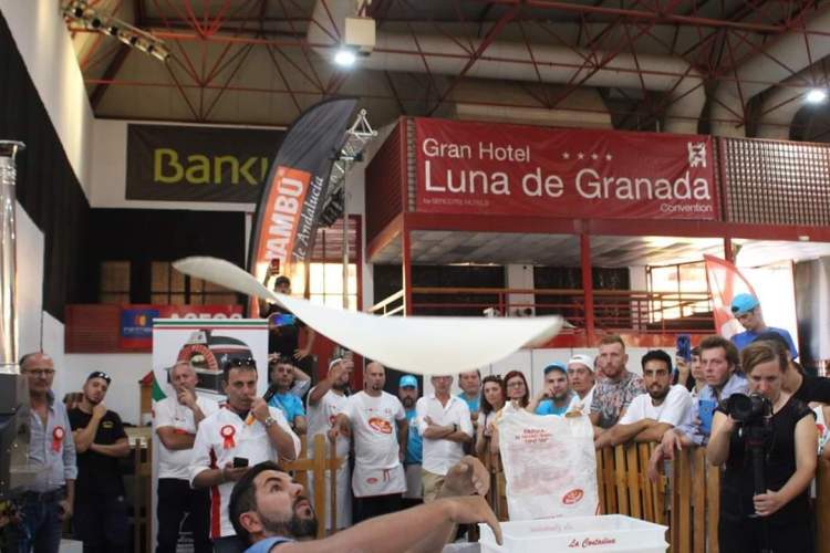 received_449551135671898